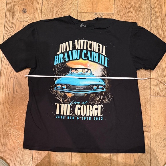 Tops - Joni Mitchell x Black Graphic Tee